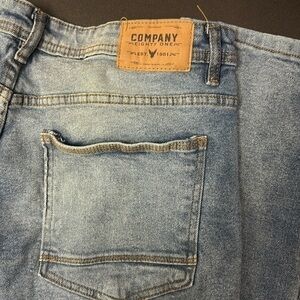 Company 81 men’s faed blue skinny jeans size 38 x 30